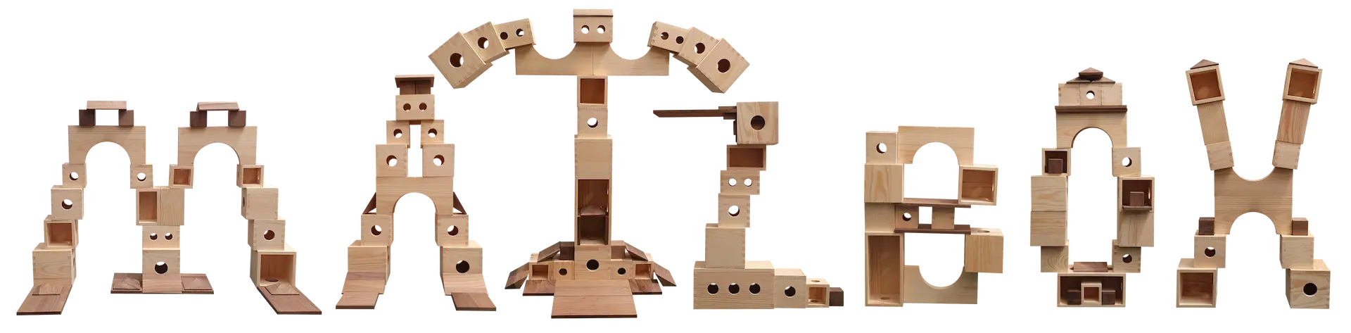 Bild mit dem Text Matzbox wobei jeder Buchstabe aus den Bausteinen der Matzbox gebaut wurde